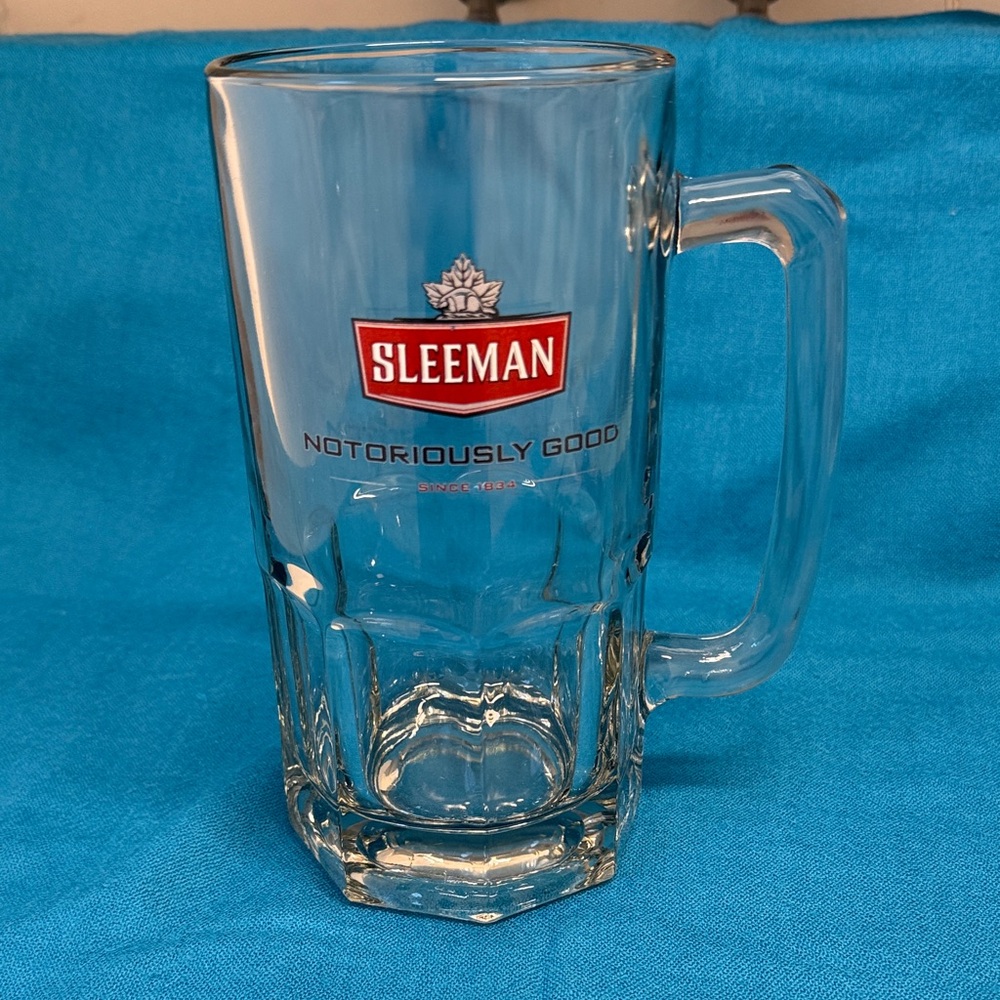 Sleeman 32 oz/1 L Clear Glass Beer Mug